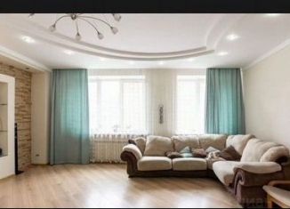 Продается 4-комнатная квартира, 145 м2, Барнаул, улица 50 лет СССР, 25/1