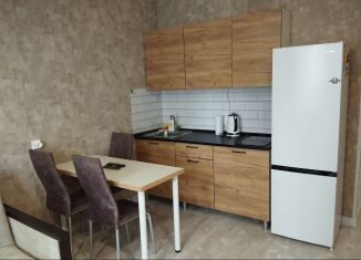 Сдаю двухкомнатную квартиру, 46 м2, Томск, улица Войкова, 47/2