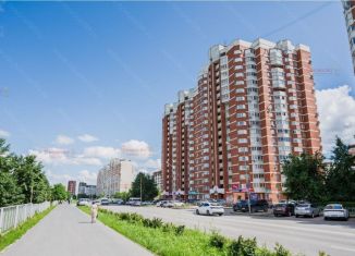 Продаю 3-комнатную квартиру, 87 м2, Екатеринбург, улица Академика Шварца, 10к1, Чкаловский район