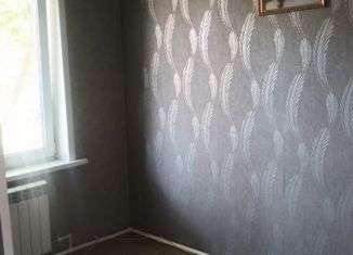 Сдается трехкомнатная квартира, 56 м2, Бурятия, Хрустальная улица, 14