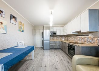 Продажа двухкомнатной квартиры, 82.6 м2, Екатеринбург, улица Юлиуса Фучика, 5, Чкаловский район