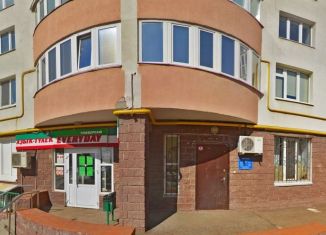 Продаю торговую площадь, 152.4 м2, Республика Башкортостан, Высотная улица, 12/3