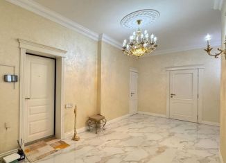 Продаю 2-комнатную квартиру, 77 м2, Дагестан, проспект Насрутдинова, 162