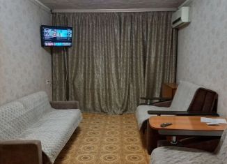 Сдам 2-ком. квартиру, 43 м2, Оренбургская область, Спортивная улица, 1Г