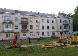 Продаю двухкомнатную квартиру, 45 м2, Березники, проспект Ленина, 70