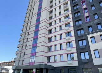Аренда однокомнатной квартиры, 38 м2, Красноярск, улица Александра Матросова, 30В