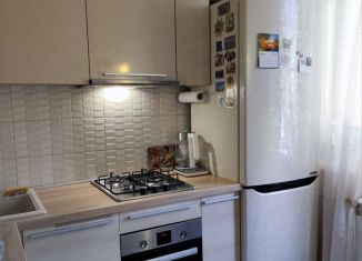 Продаю двухкомнатную квартиру, 38 м2, Дзержинск, улица Петрищева, 25А