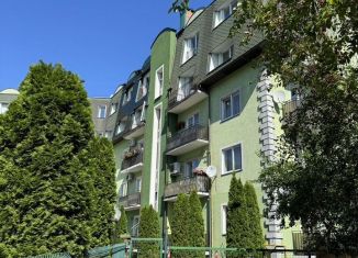 Продам 4-комнатную квартиру, 101.3 м2, Калининград, улица Чапаева, 8А