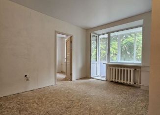 Продаю 2-ком. квартиру, 44 м2, Тула, улица Станиславского, 8А