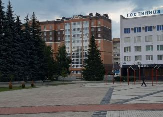 Продается 1-комнатная квартира, 44 м2, Туймазы, улица Пугачёва, 26