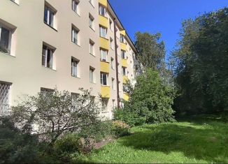 Продам 5-комнатную квартиру, 41.6 м2, Гатчина, Красноармейский проспект