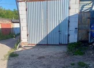 Сдаю в аренду гараж, 30 м2, Пензенская область, улица Строителей, 21