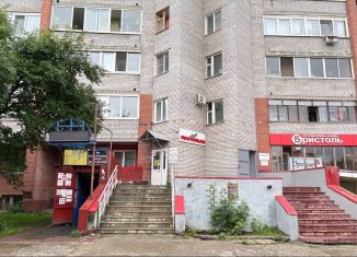 Продам помещение свободного назначения, 200 м2, Томск, улица Богдана Хмельницкого, 43