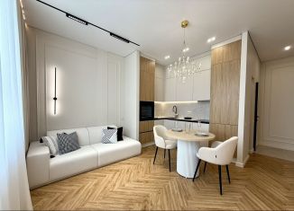 Продаю 1-ком. квартиру, 46 м2, Екатеринбург, улица Щорса, 53, Чкаловский район