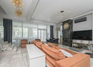 Продаю дом, 270 м2, деревня Покровское