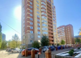 Аренда 3-комнатной квартиры, 110 м2, Уфа, Революционная улица, 111/2