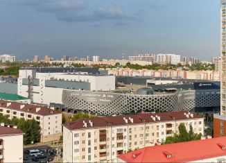 Продаю 2-ком. квартиру, 69.1 м2, Татарстан, улица Павлюхина, 108Б