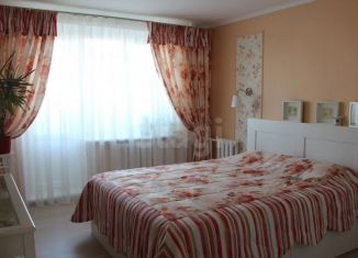 3-комнатная квартира на продажу, 89.9 м2, Тюмень, улица Бориса Опрокиднева, 12, ЖК На Менделеева