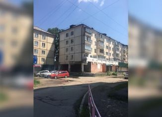 Продам 3-ком. квартиру, 61.2 м2, Шелехов, 1-й микрорайон, 42