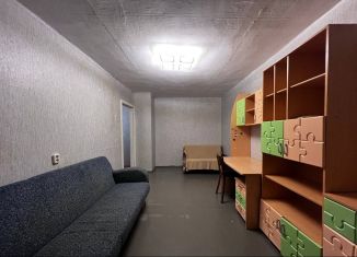 Сдаю 1-комнатную квартиру, 30.9 м2, Волхов, Новгородская улица, 8