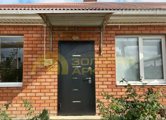 Сдаю в аренду 1-ком. квартиру, 33.7 м2, Крымск, Линейная улица, 4/7