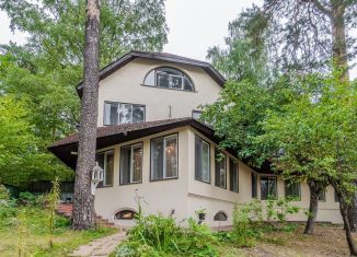 Продам коттедж, 400 м2, деревня Барвиха, 7-я линия