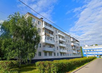 Продажа трехкомнатной квартиры, 63.4 м2, деревня Яковлевское, деревня Яковлевское, 14