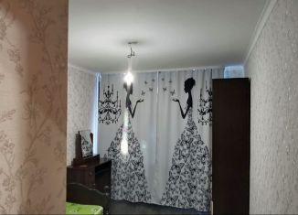 Продаю 2-комнатную квартиру, 44.8 м2, Санкт-Петербург, метро Звёздная, проспект Космонавтов, 76
