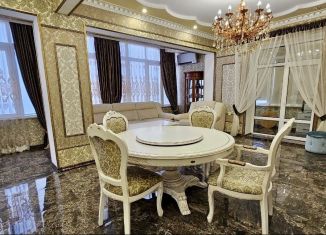 Продаю 3-ком. квартиру, 125 м2, Сочи, Волжская улица, 42/2, микрорайон Мамайка