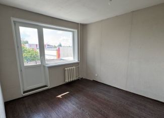 Продается 1-ком. квартира, 30 м2, Дзержинск, улица Урицкого, 12Б