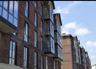 Продается 1-комнатная квартира, 38 м2, Нальчик, улица Тарчокова, 125А