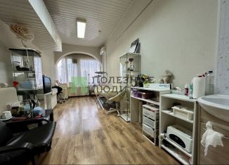 Продам торговую площадь, 103 м2, Орёл, площадь Мира, 3