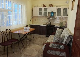 Сдам дом, 90 м2, Судак, улица Мастеров, 8