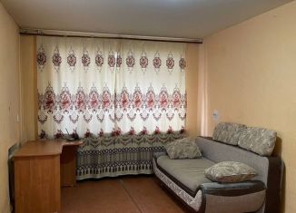 Продаю 1-ком. квартиру, 32 м2, Новосибирск, улица Авиастроителей, 1/5, Дзержинский район