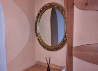 Сдам в аренду 3-комнатную квартиру, 97.6 м2, Чехов, Земская улица, 8