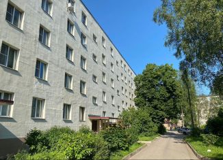 Сдача в аренду однокомнатной квартиры, 29.7 м2, Тихвин, 3-й микрорайон, 24