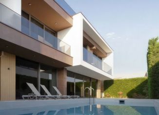 Продам дом, 268 м2, Сочи, улица Ручей Видный, 124