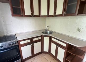 Продам 2-ком. квартиру, 41.9 м2, Челябинск, Калининский район, улица Кирова, 9к6