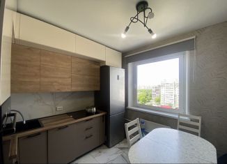 Продажа 2-комнатной квартиры, 56.7 м2, Челябинск, Тракторозаводский район, улица Марченко, 2