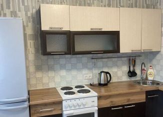 Сдается в аренду однокомнатная квартира, 34 м2, Тюмень, улица Моторостроителей, 1, Восточный округ