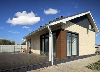 Продаю дом, 100 м2, село Высокая Гора, улица Татарстан