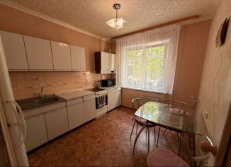 3-комнатная квартира на продажу, 63.4 м2, Старый Оскол, микрорайон Королёва, 6