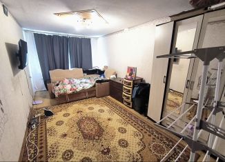 Продаю 2-комнатную квартиру, 48 м2, Вилючинск, улица Победы, 10