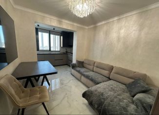 Продаю двухкомнатную квартиру, 62.7 м2, Ялта, улица Крупской, 40