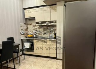 2-комнатная квартира в аренду, 35.5 м2, Сочи, улица Свердлова, 55/3, микрорайон Черемушки