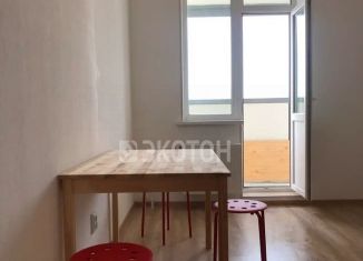 Продам 2-комнатную квартиру, 46.2 м2, Мурино, улица Шувалова, 19к2