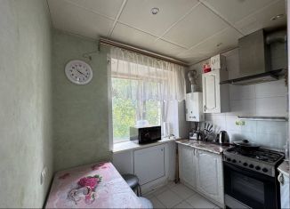 Продаю 2-ком. квартиру, 42.8 м2, Тула, улица Кутузова, 110А
