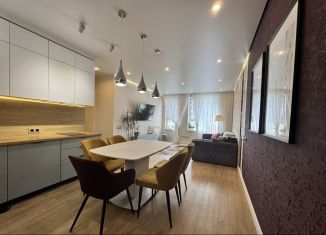 Продаю трехкомнатную квартиру, 85.7 м2, Екатеринбург, Счастливая улица, 3, Чкаловский район