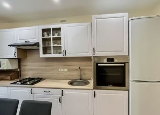 Продам 3-комнатную квартиру, 62.1 м2, Краснодар, Ставропольская улица, 184, микрорайон Дубинка