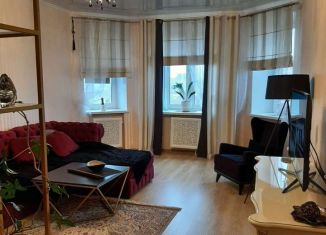 2-комнатная квартира на продажу, 55 м2, Тюмень, Центральная площадь